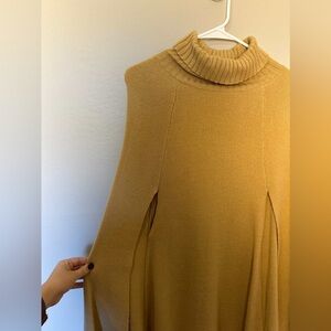 Uniqlo Turtleneck Sweater
